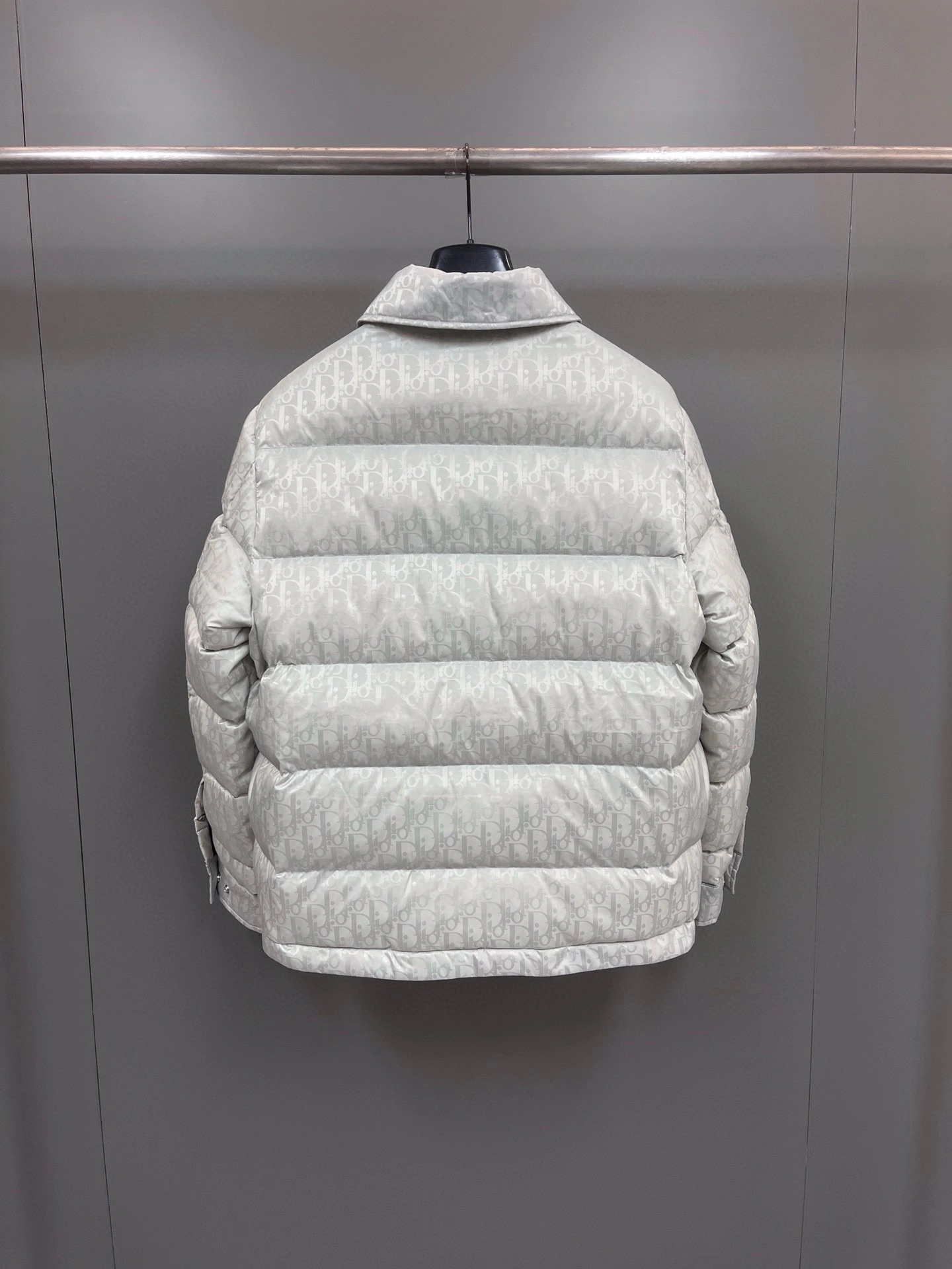 wg.luxury- 4ior Down Jacket oversized 2colour item:D-F409I0401-2